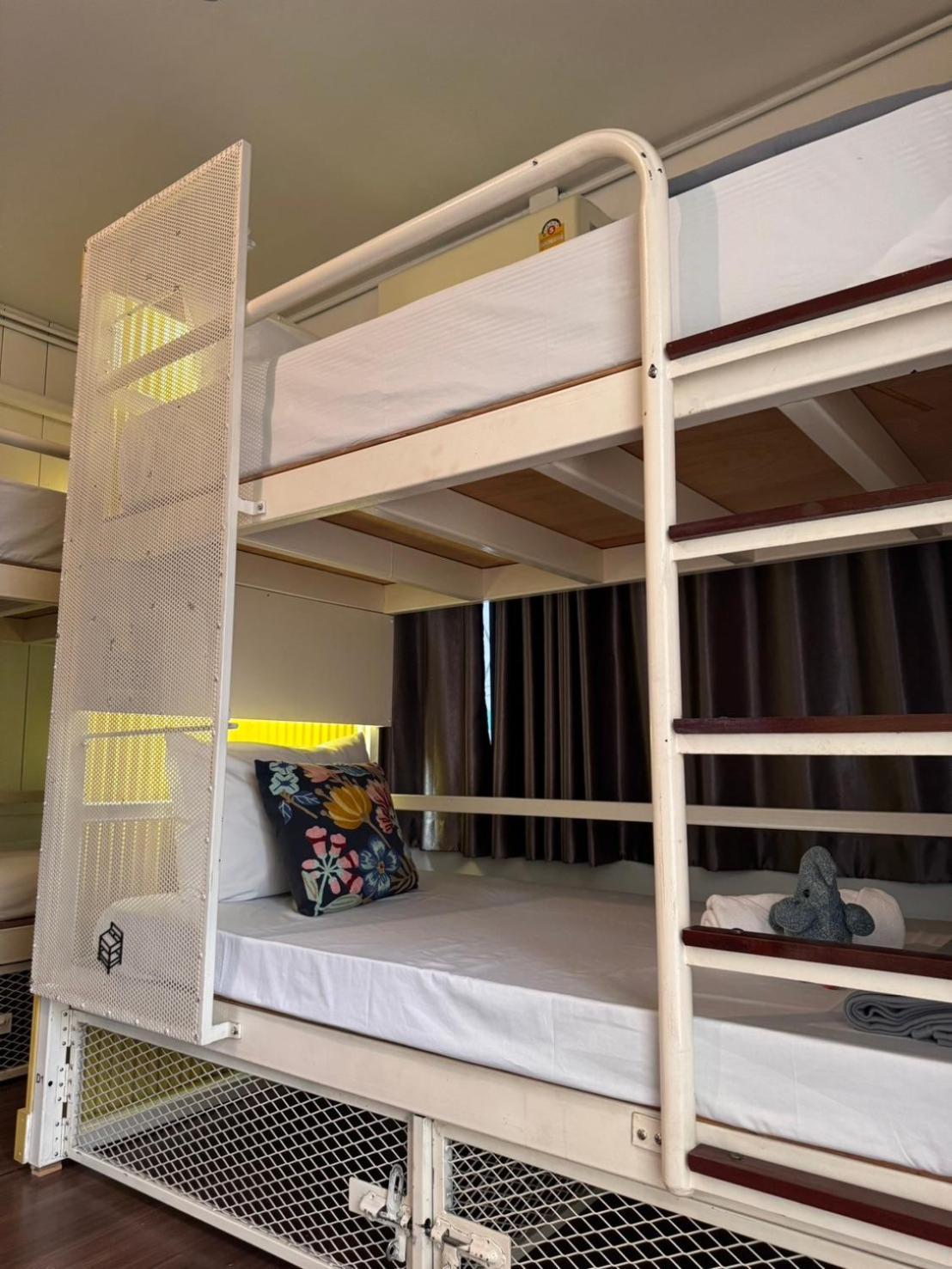Chiza Hostel Chiangmai 清邁 外观 照片
