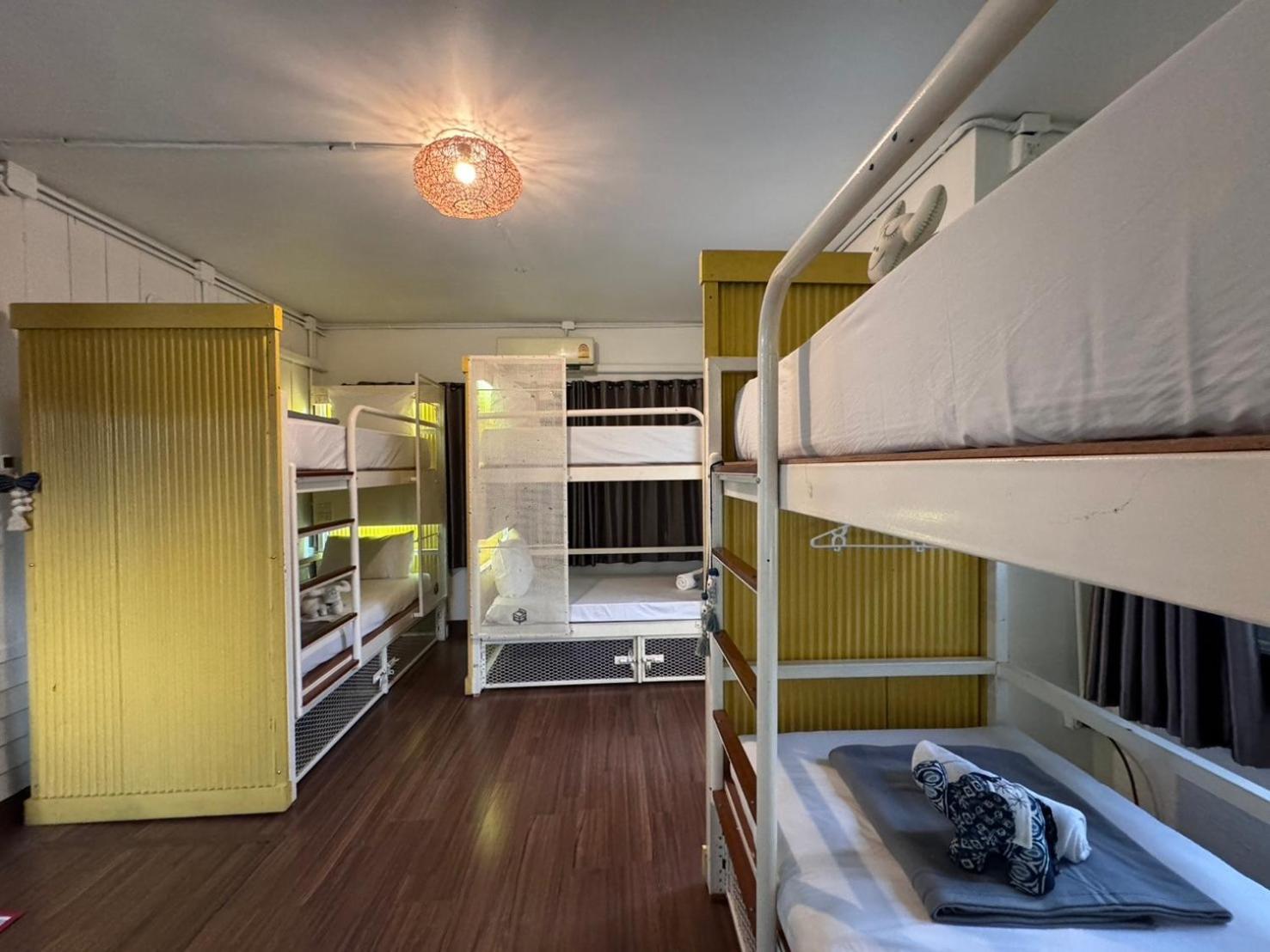 Chiza Hostel Chiangmai 清邁 外观 照片