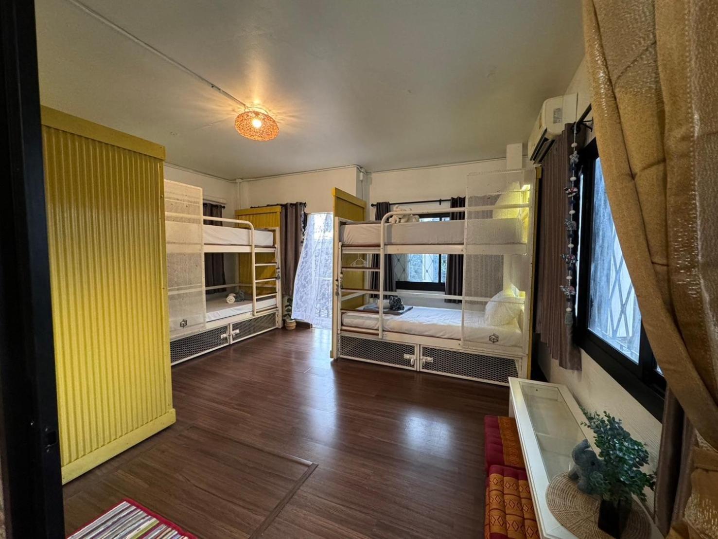 Chiza Hostel Chiangmai 清邁 外观 照片