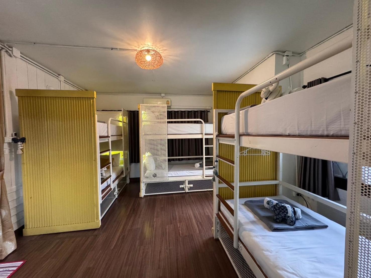 Chiza Hostel Chiangmai 清邁 外观 照片